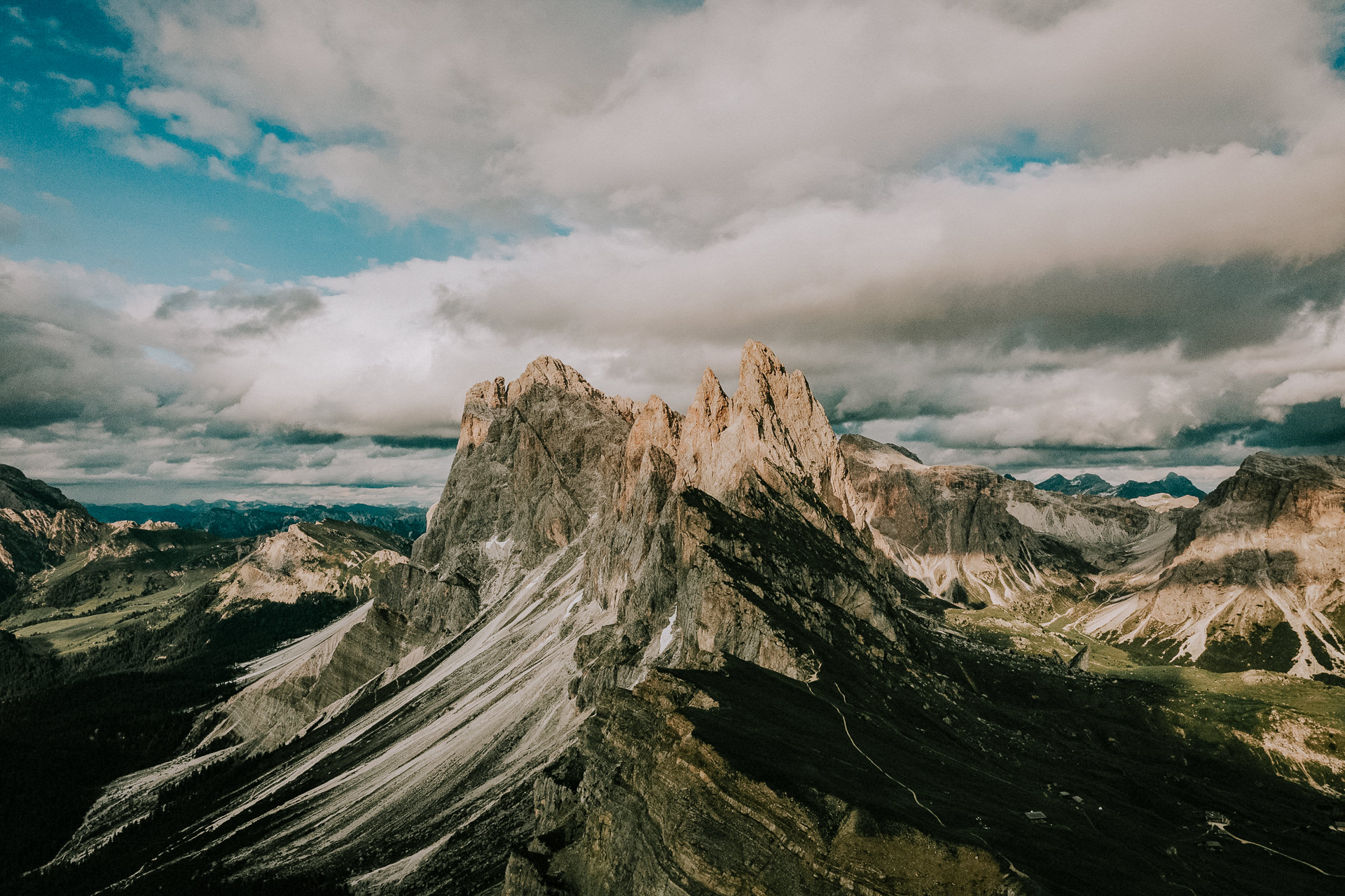 DESTINATION LUTS PACK